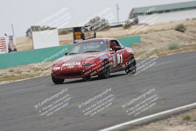 media/Jun-01-2025-CalClub SCCA (Sun) [[eae223c5dd]]/Group 5/Race (Front Straight)/